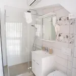 Palada 1 * באסקה