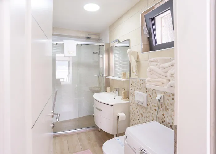 Apartman Palada 1